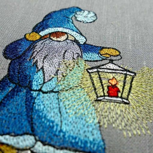 dwarf lights up his lantern Machine embroidery